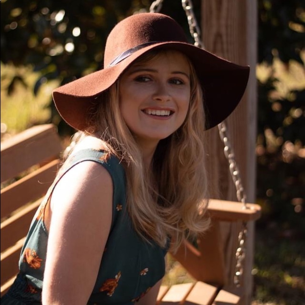 Meet your Posher, Michelle